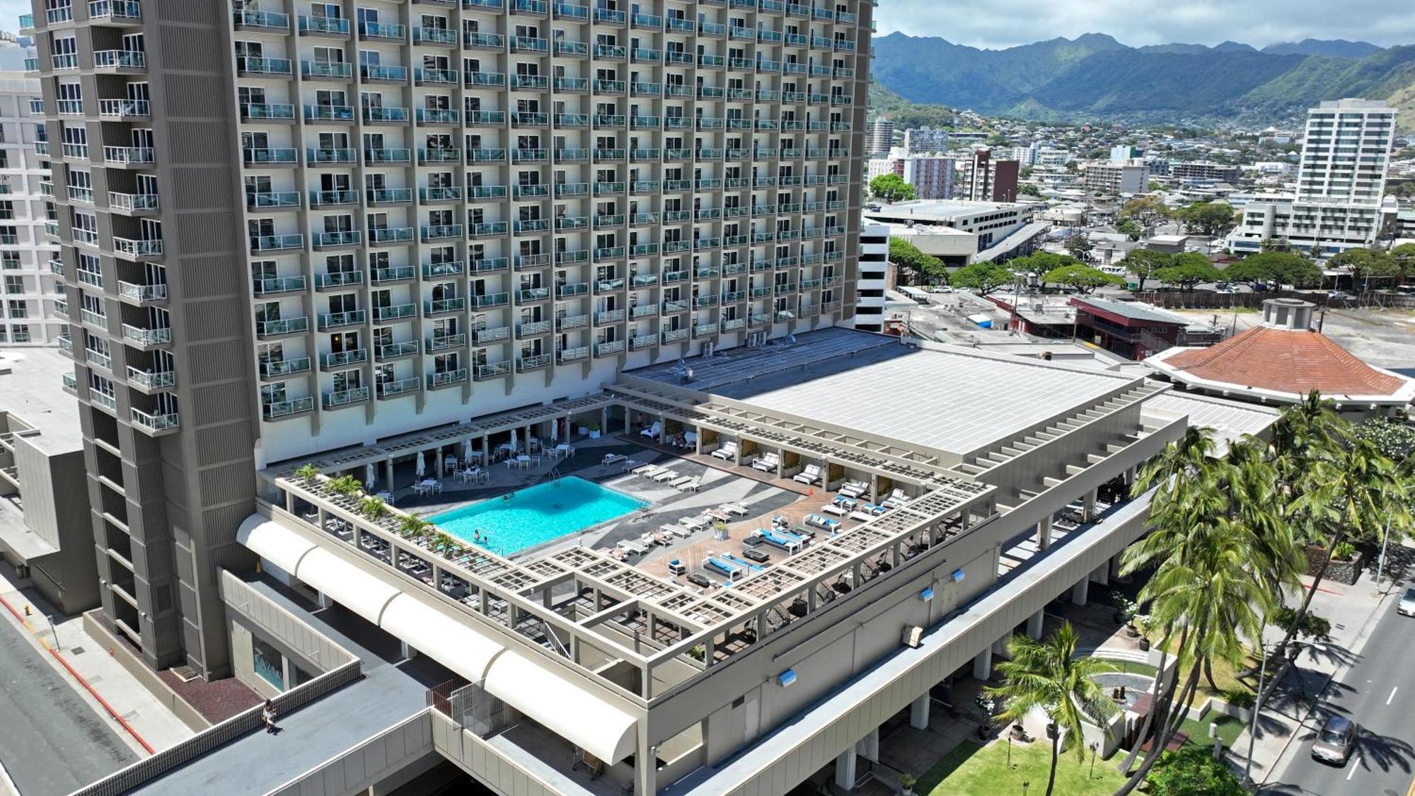 Ala Moana Hotel _ Ocean View With Balcony Honolulu Bagian luar foto